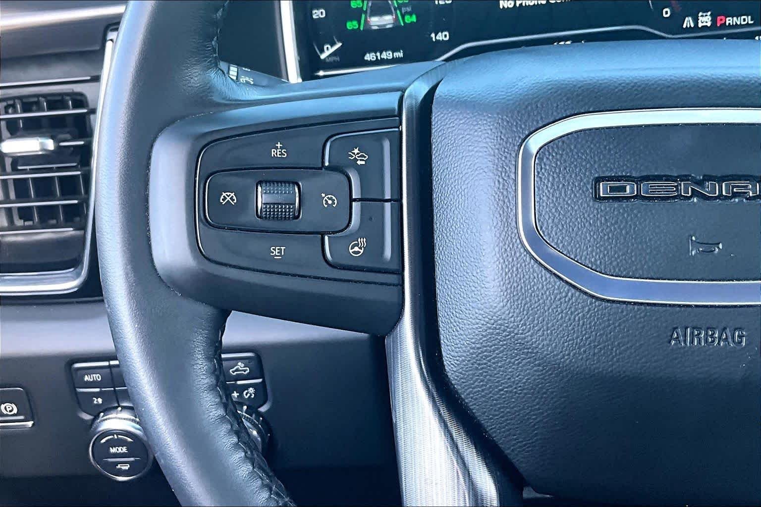 Used 2024 White Frost Tricoat GMC Denali Ultimate image 24