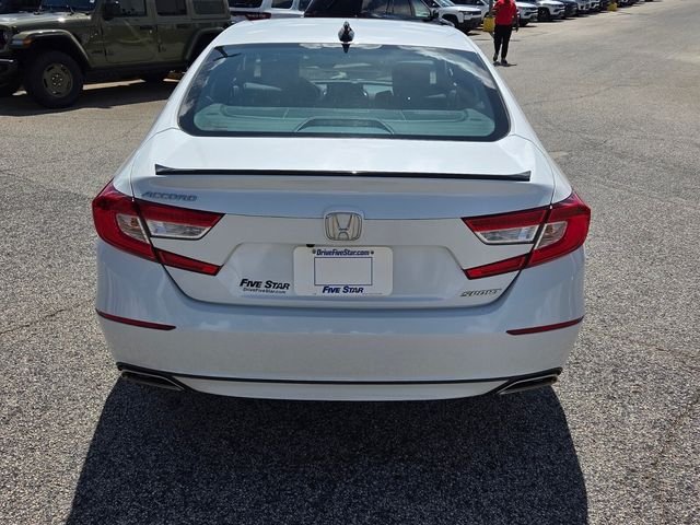 Used 2022  Honda Sport image 11