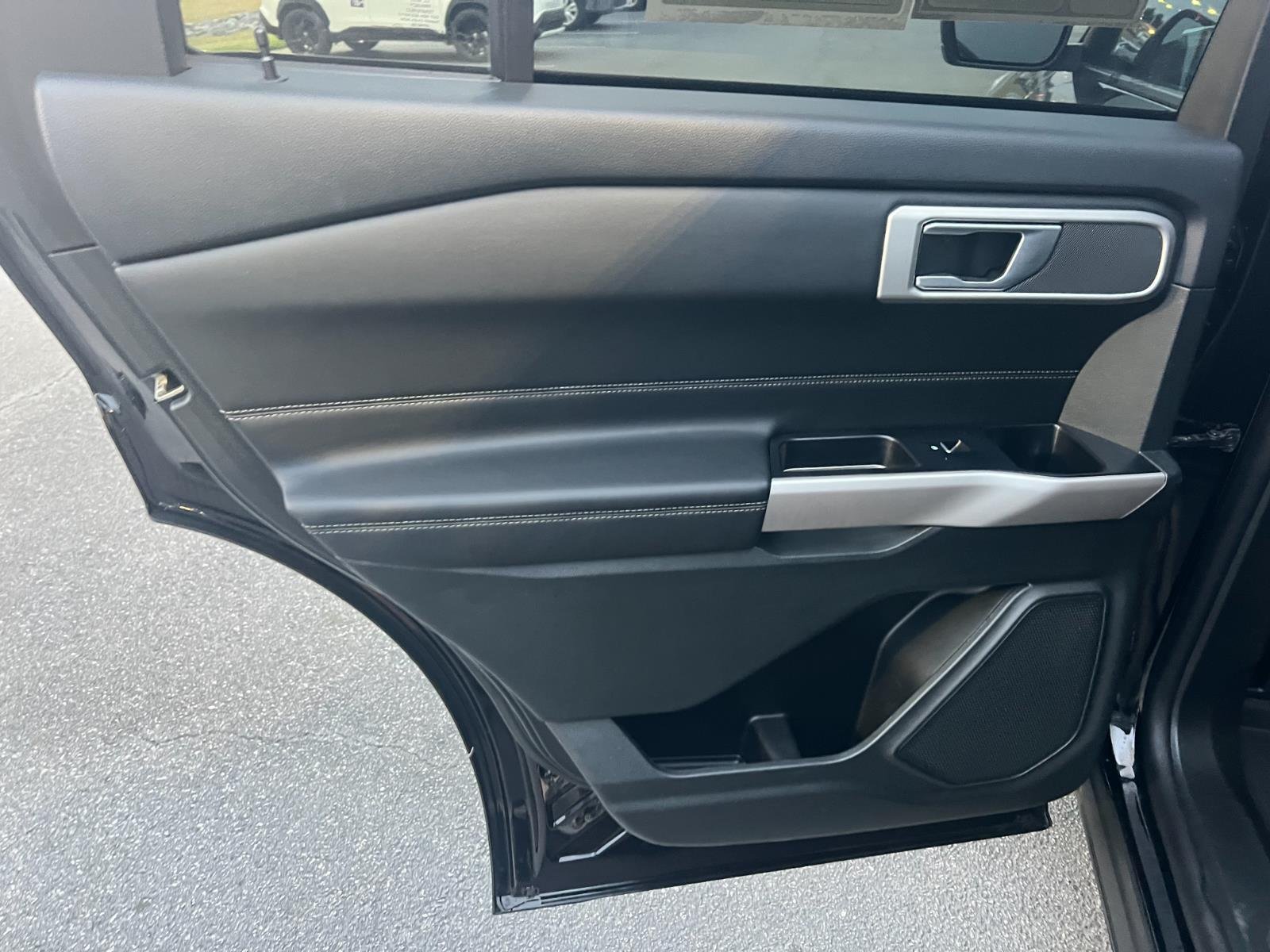 Used 2023 Agate Black Ford XLT image 18