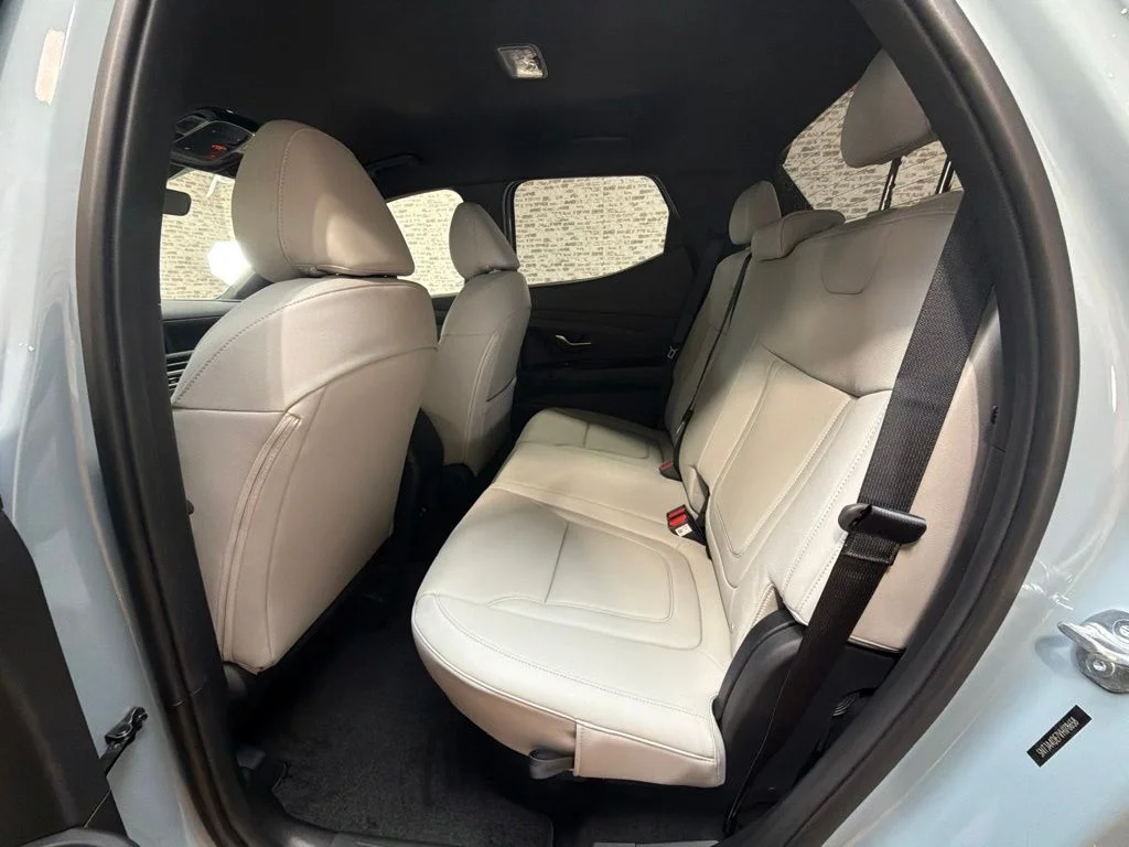 New 2027 Blue Stone Hyundai SE image 14