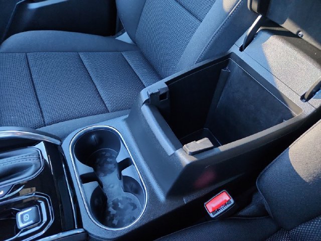 Used 2026 Summit White GMC Elevation image 45