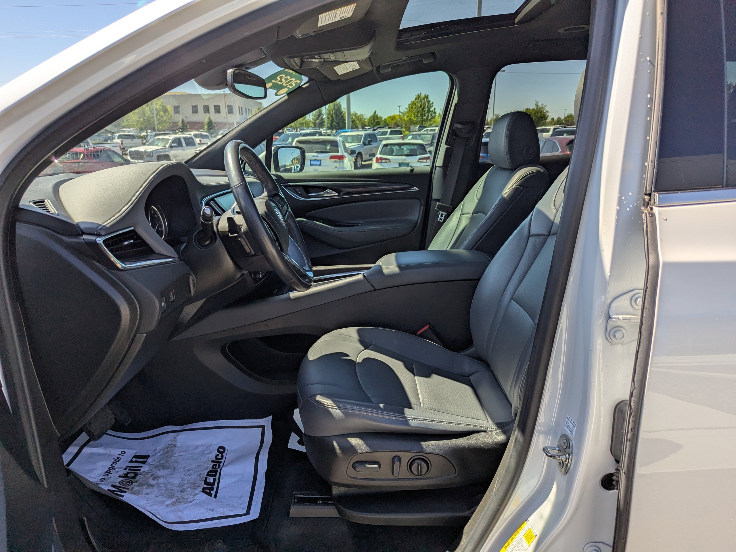 2022 Buick Enclave Essence - Photo 12