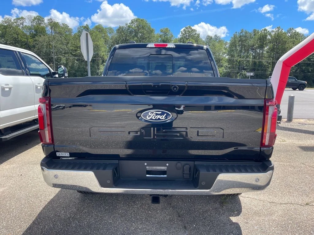 New 2026 Agate Black Metallic Ford Lariat® image 10
