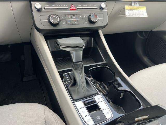New 2026 Silver Hyundai SE FWD image 20