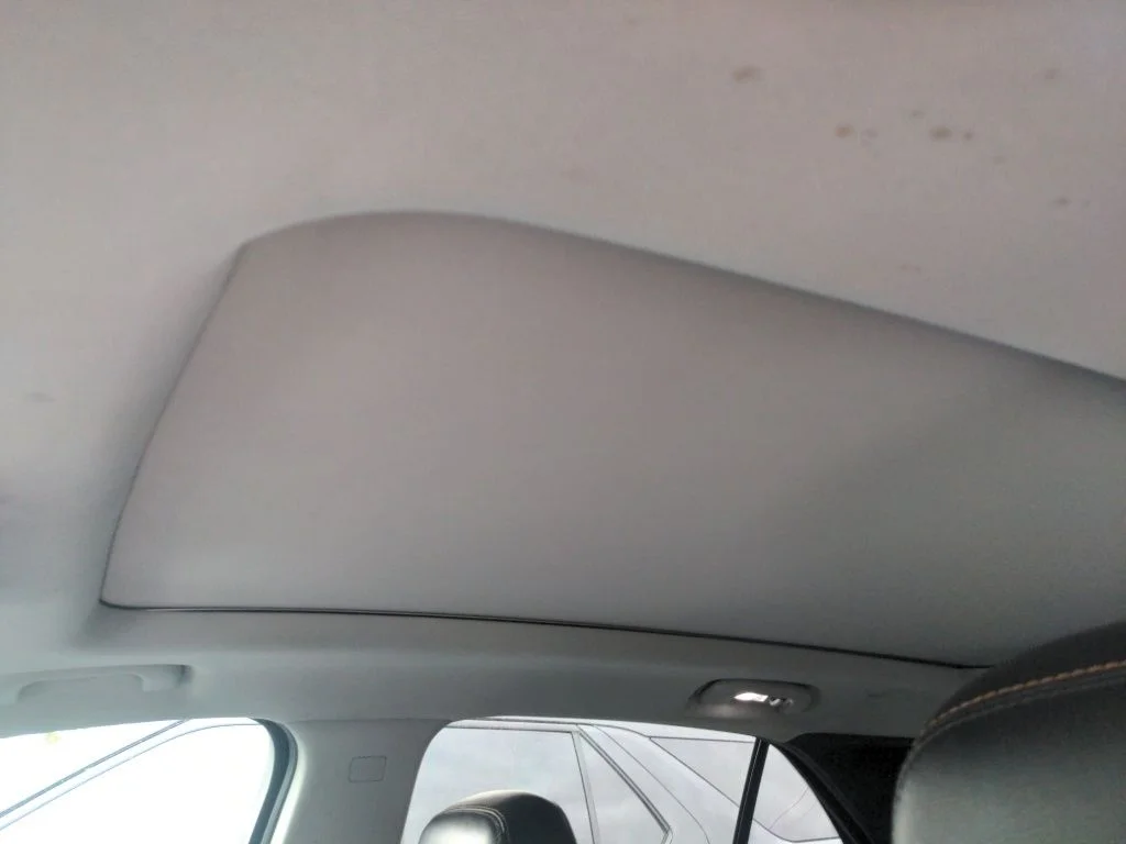 Used 2022 Blue Chevrolet Premier image 5
