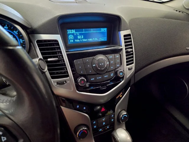 Used 2012 SUMMIT WHITE Chevrolet ECO image 21
