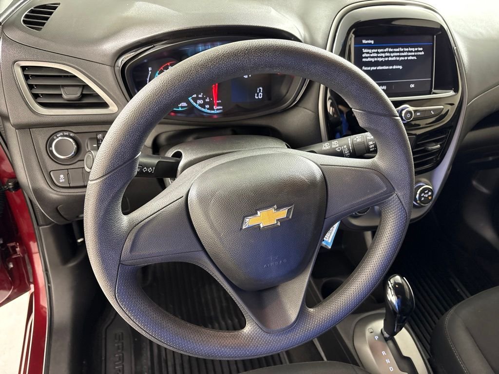 Used 2022 Red Chevrolet LS image 31