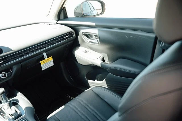 2026 Honda HR-V EX-L - Photo 8
