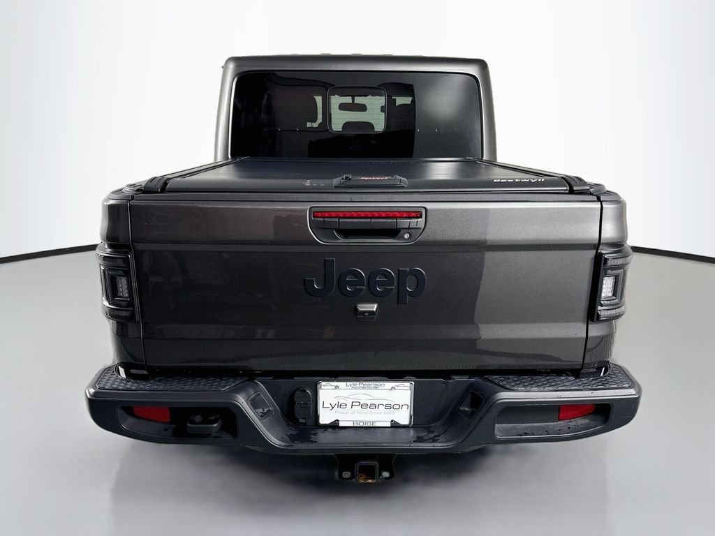 Used 2024 Gray Jeep Sport image 10