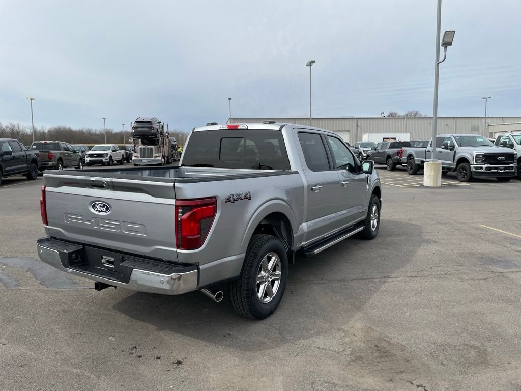 Used 2025 Silver Ford XLT image 5