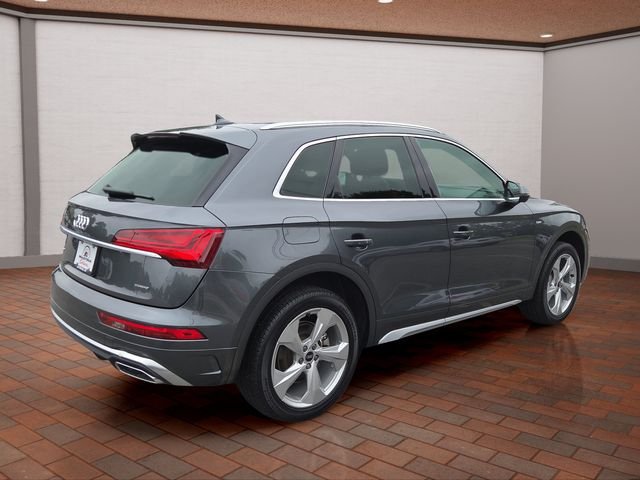 Used 2023 Daytona Gray Pearl Audi 45 S line Premium image 3