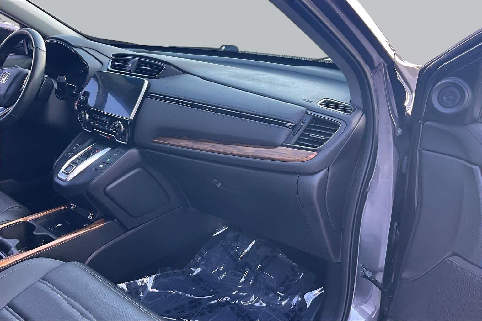 Used 2021 Modern Steel Metallic Honda Touring image 19