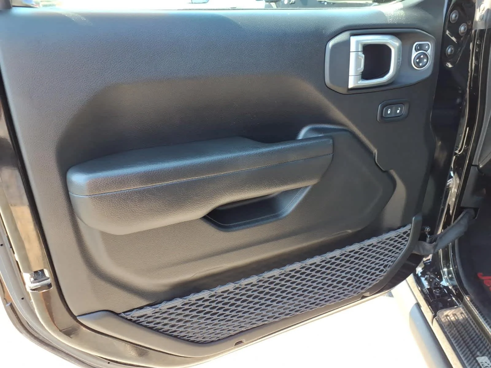 Certified Used 2023 Black Clearcoat Jeep Willys image 14