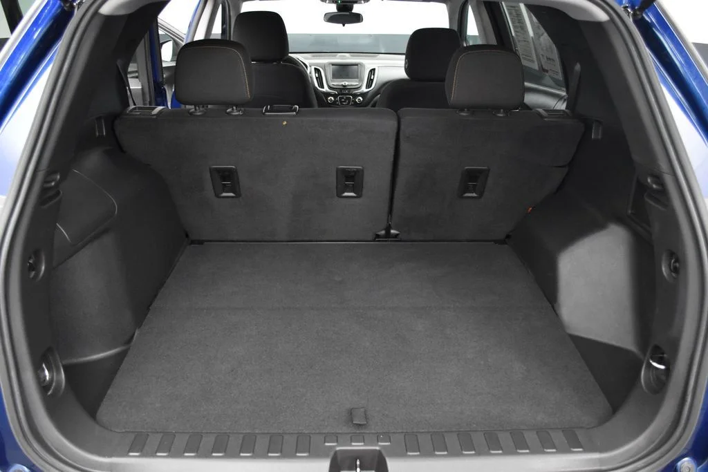 Used 2022 Blue Chevrolet LT image 22