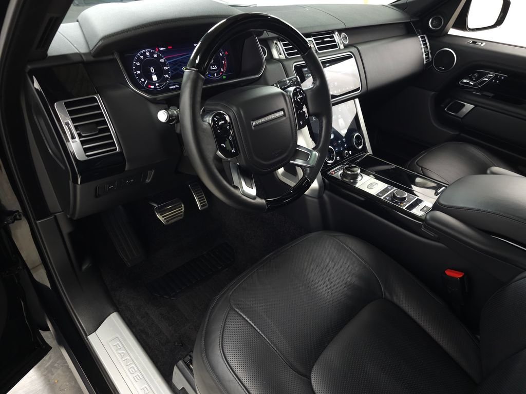 Used 2021 Santorini Black Metallic Land Rover Westminster image 16