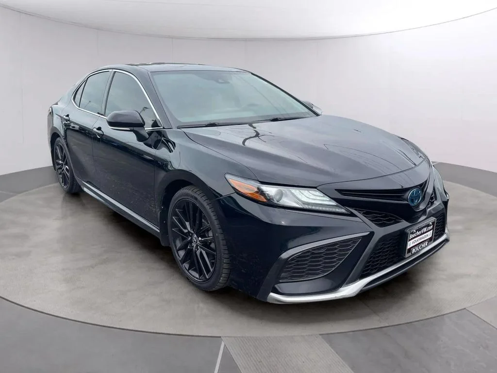 Used 2022 Midnight Black Metallic Toyota XSE image 7