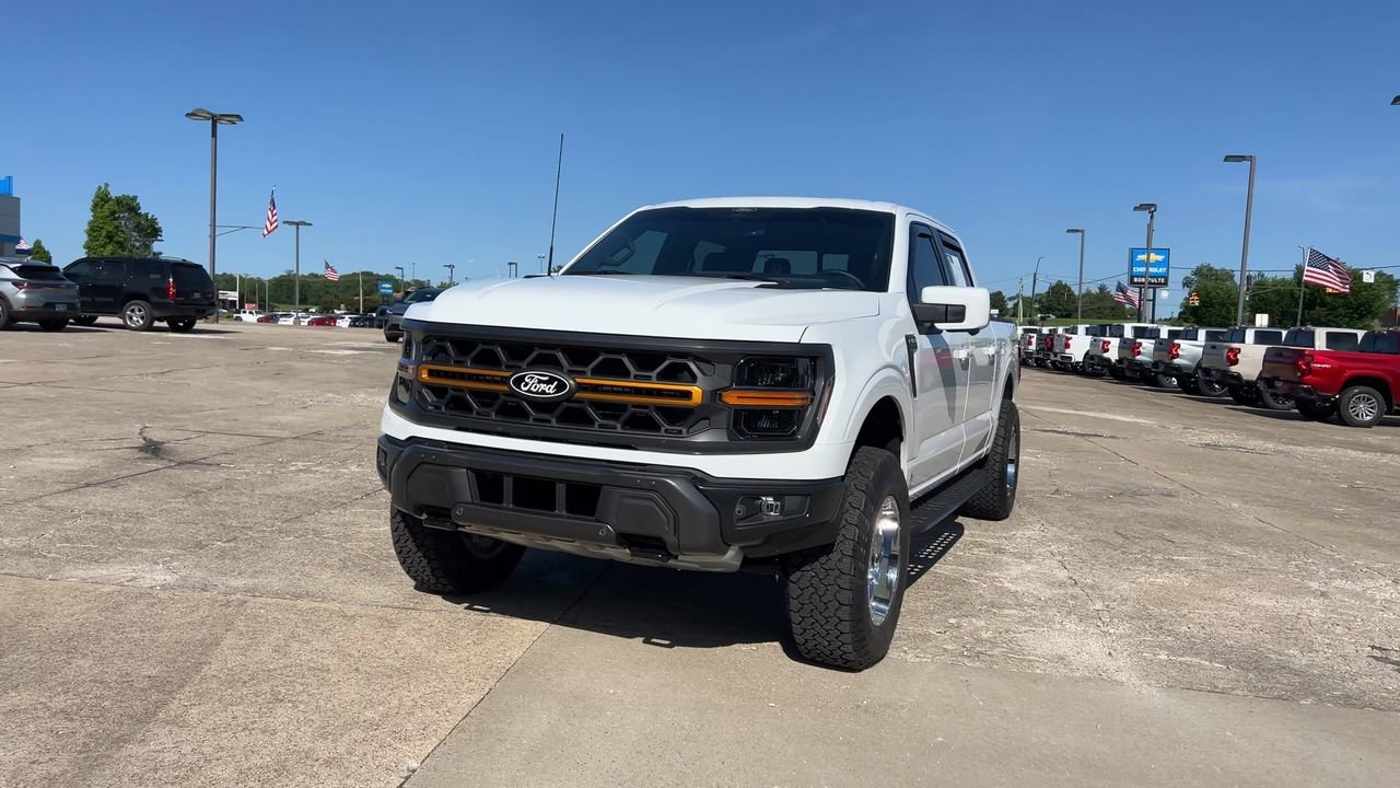 Used 2024 Oxford White Ford Tremor image 4