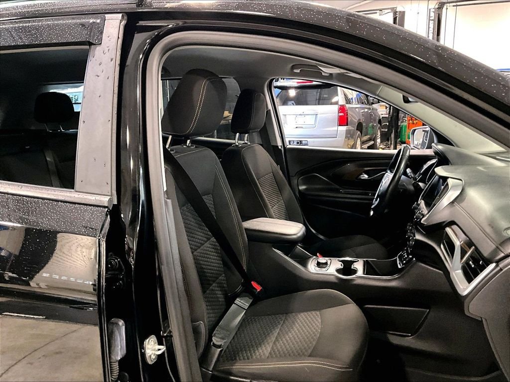 Used 2021 Black GMC SLE image 11