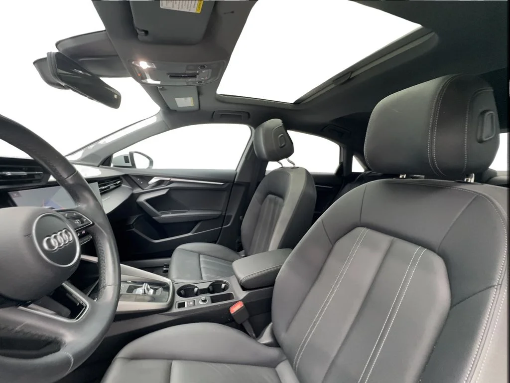 Used 2024 White Audi  image 18