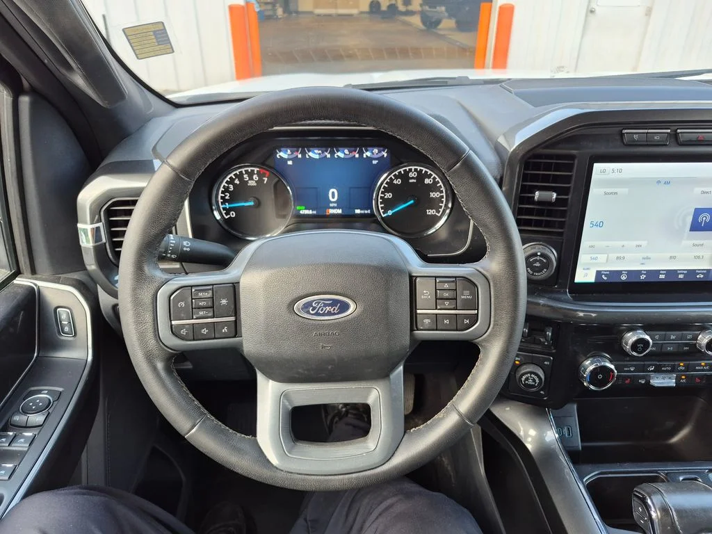 Certified Used 2023 Oxford White Ford XLT image 34