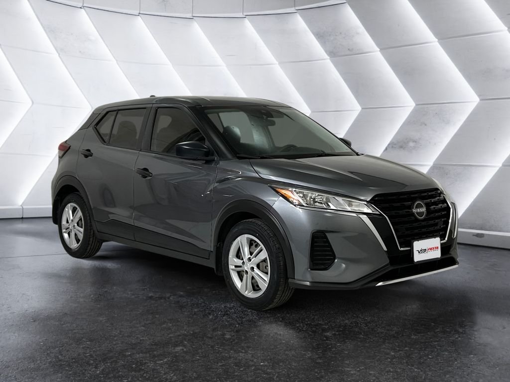 Used 2022 Gray Nissan S image 1