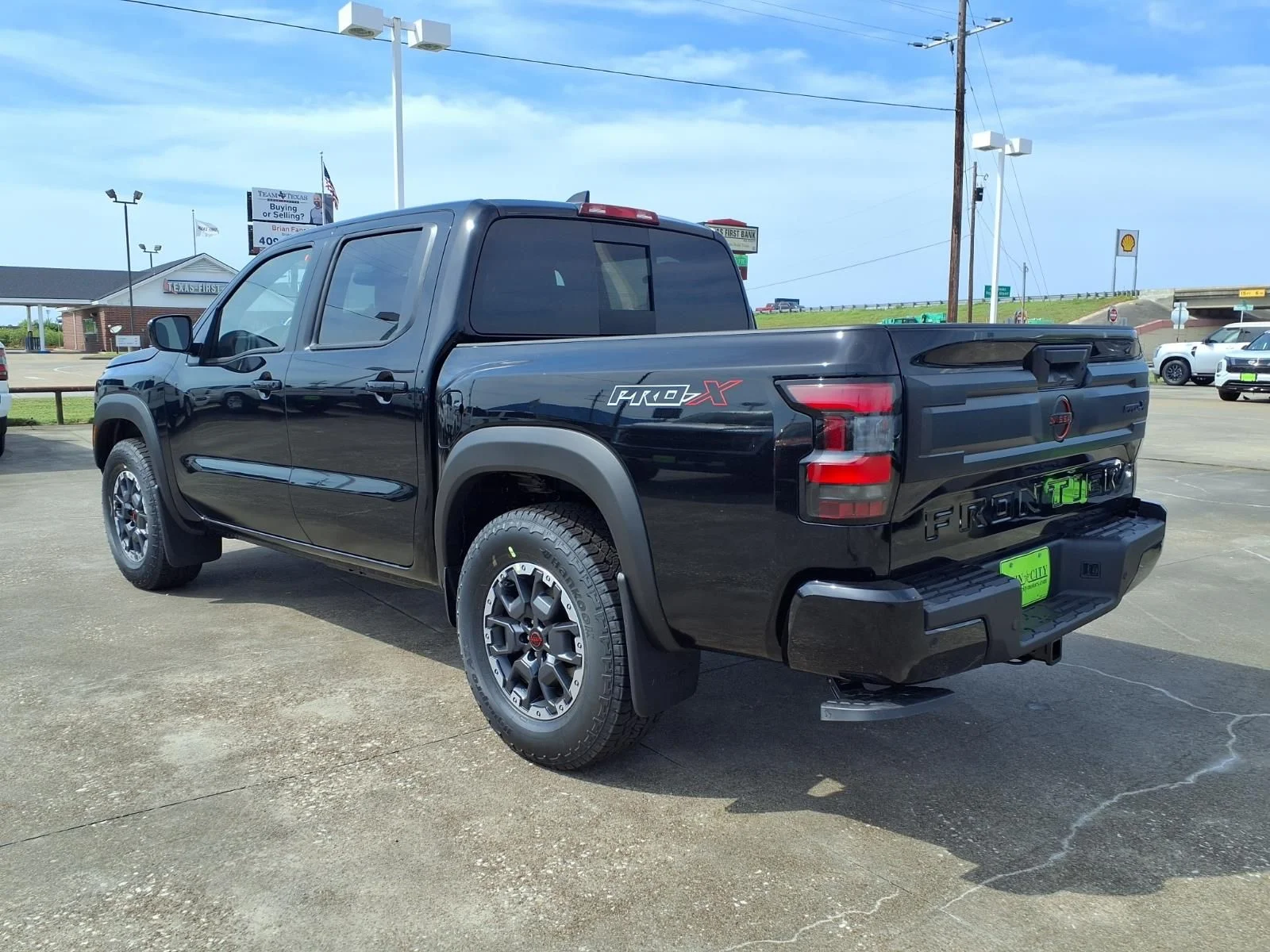 New 2026 Black Nissan PRO-X image 7