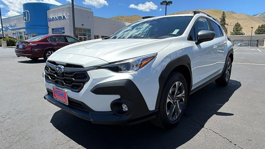 New 2026 CRYSTAL WHITE PEARL Subaru Premium image 7