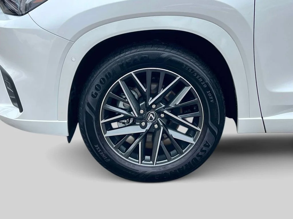 2025 Lexus TX Premium - Photo 10