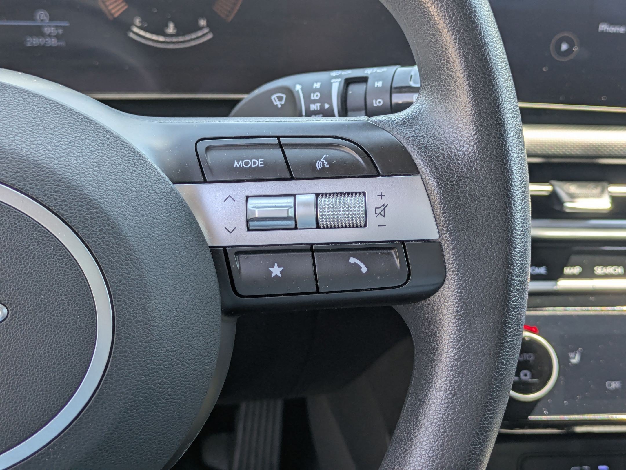2025 Hyundai Tucson SEL - Photo 19