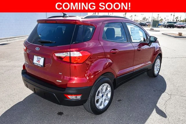 Used 2019 Red Ford SE image 5