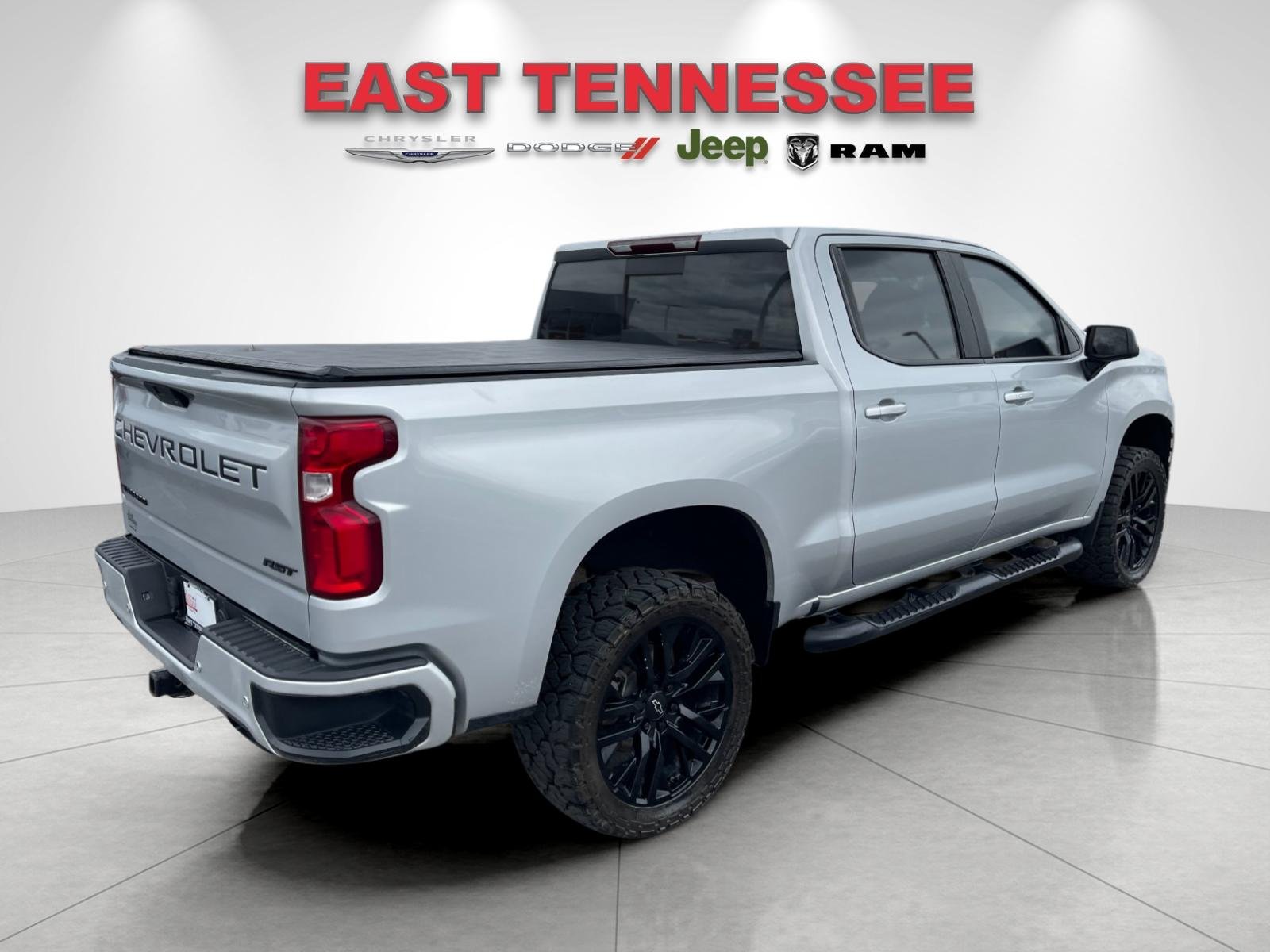 Used 2021 Silver Chevrolet RST image 3