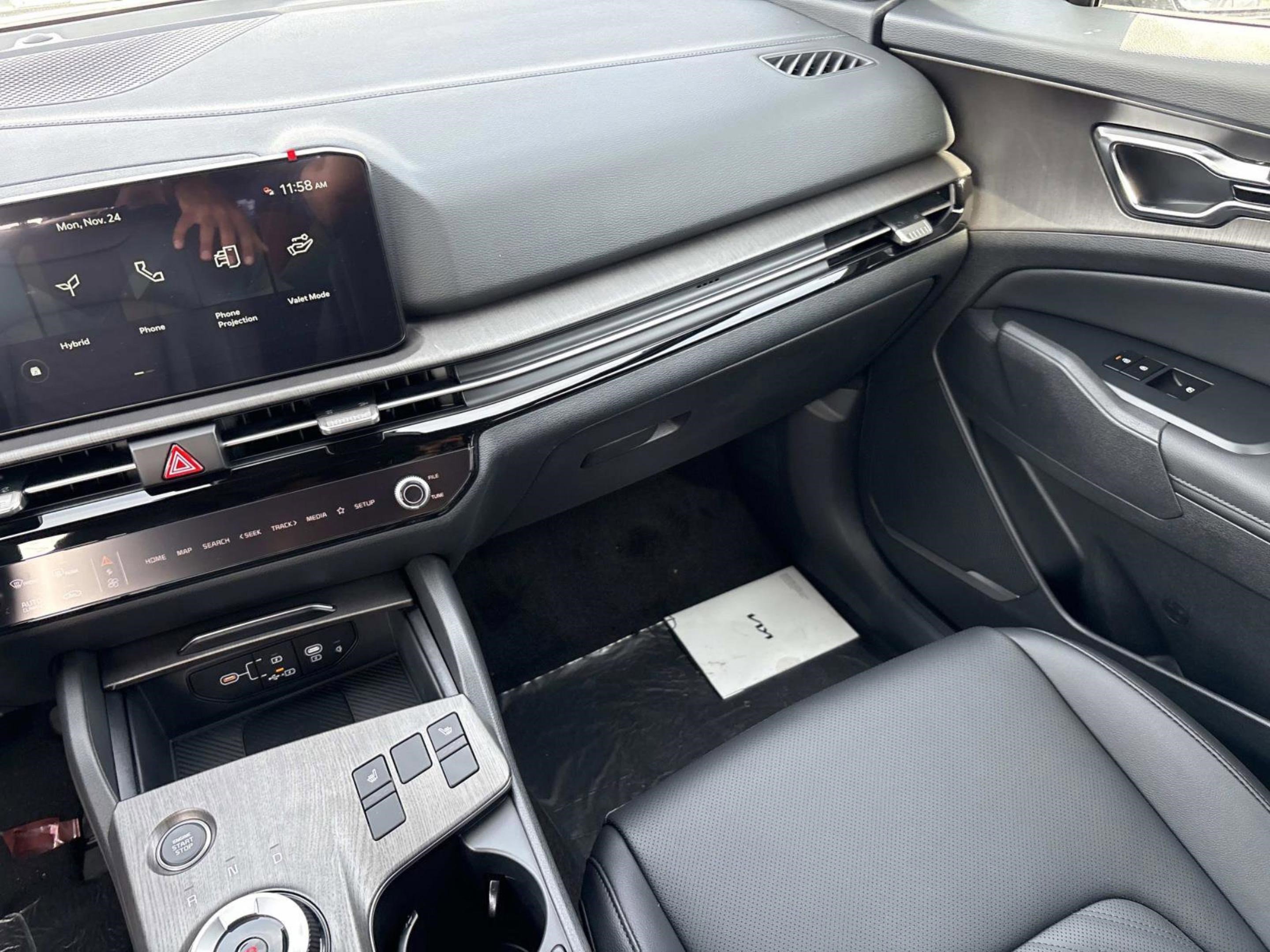 New 2026 Wolf Gray Kia X-Line image 15