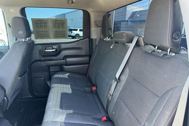 Used 2022 White Chevrolet LT image 29
