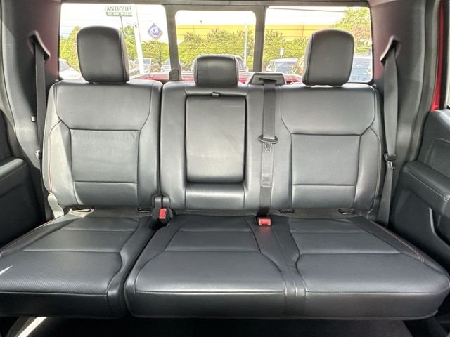 Used 2023  Ford Lariat image 26