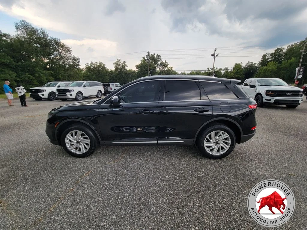 Used 2020 Black Lincoln Standard image 2