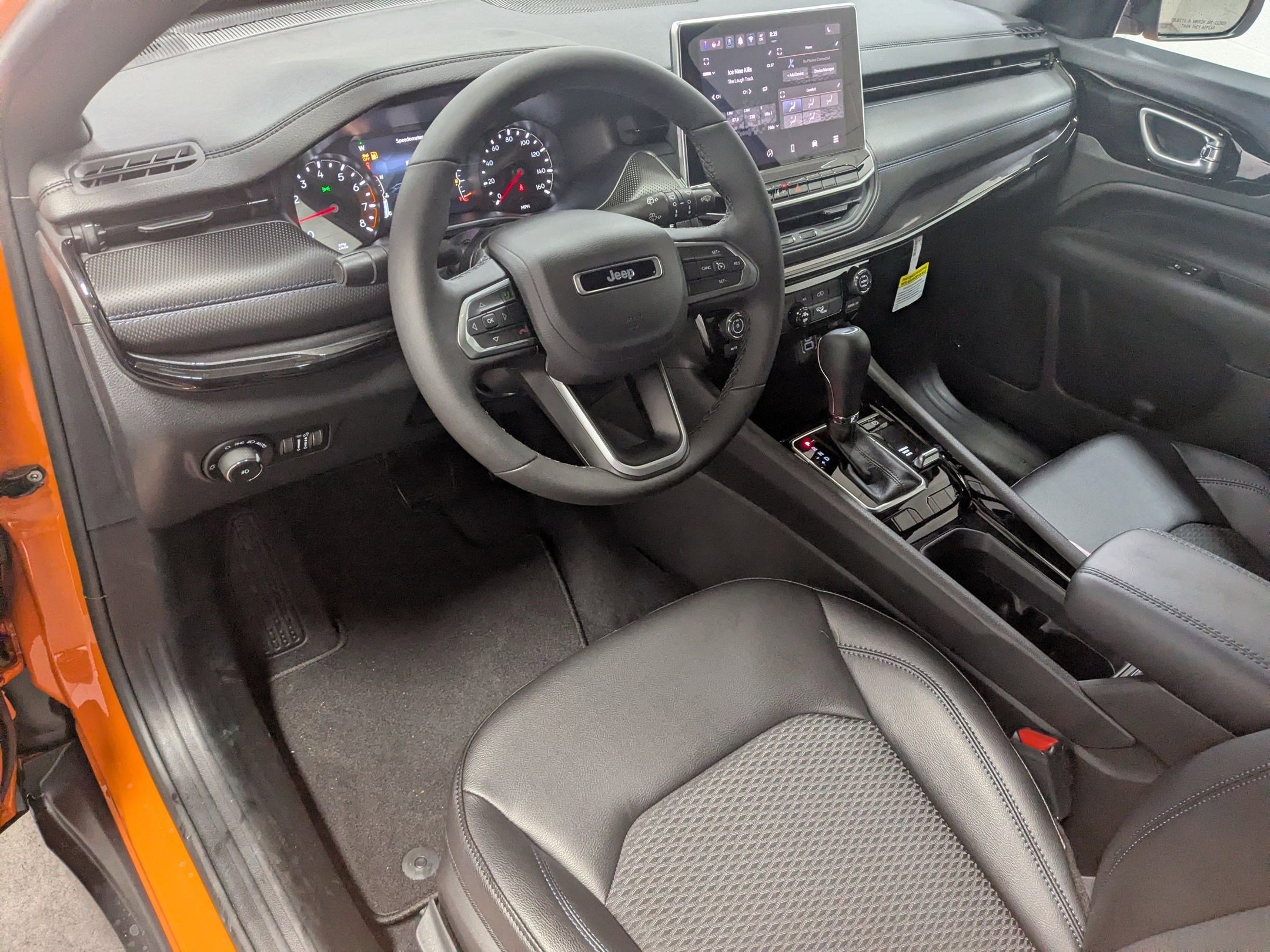 New 2026 Joose (DISC) Jeep Latitude Altitude image 10