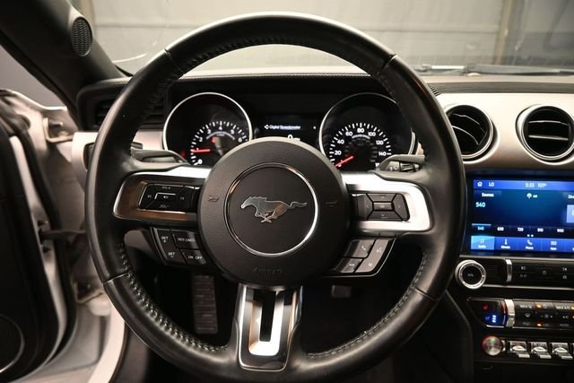 Used 2022 White Ford EcoBoost Premium image 29