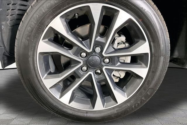 Used 2023 Gray Jeep Overland image 30