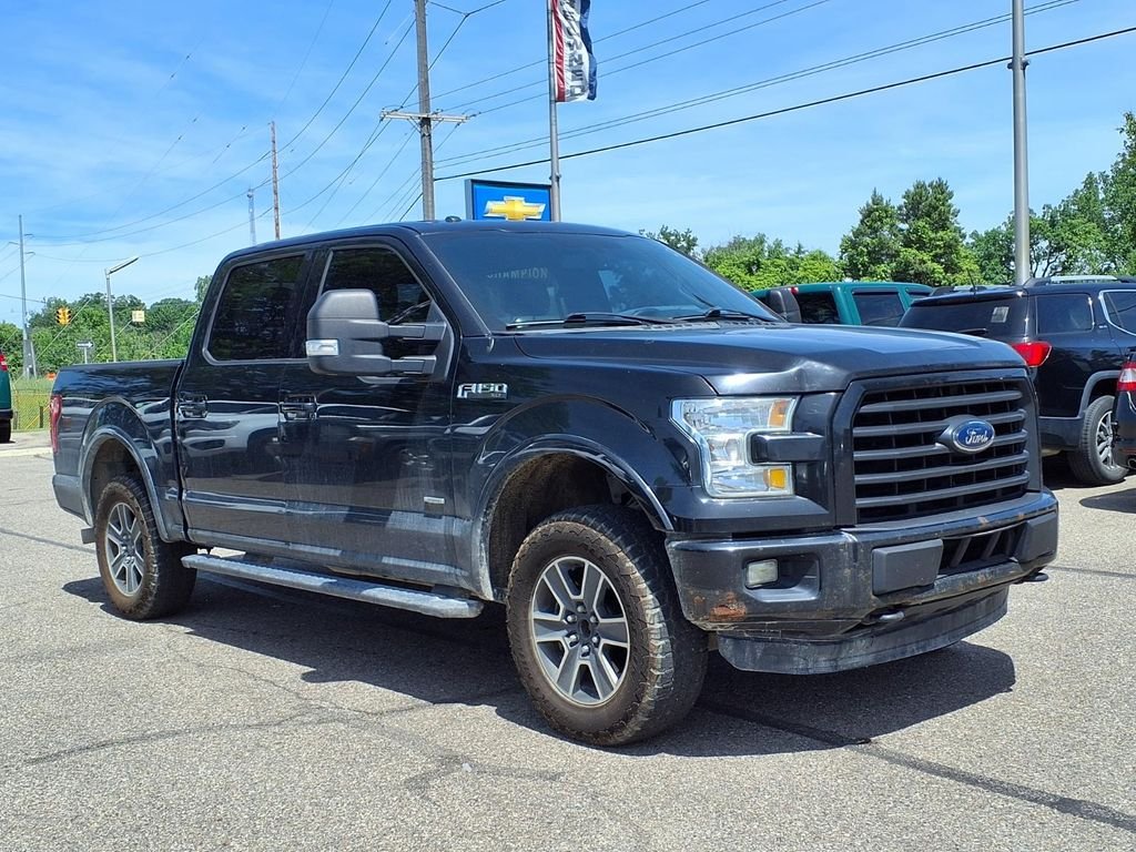 Used 2015 Black Ford XLT image 3