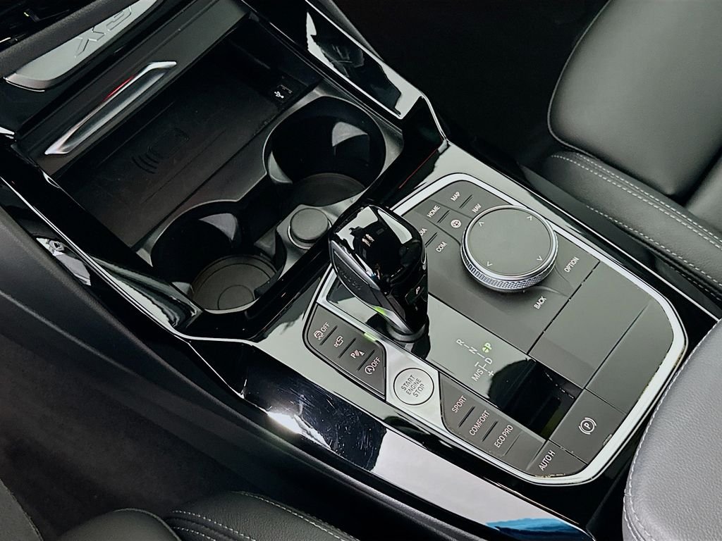 Used 2023 Skyscraper Grey Metallic BMW sDrive30i image 17