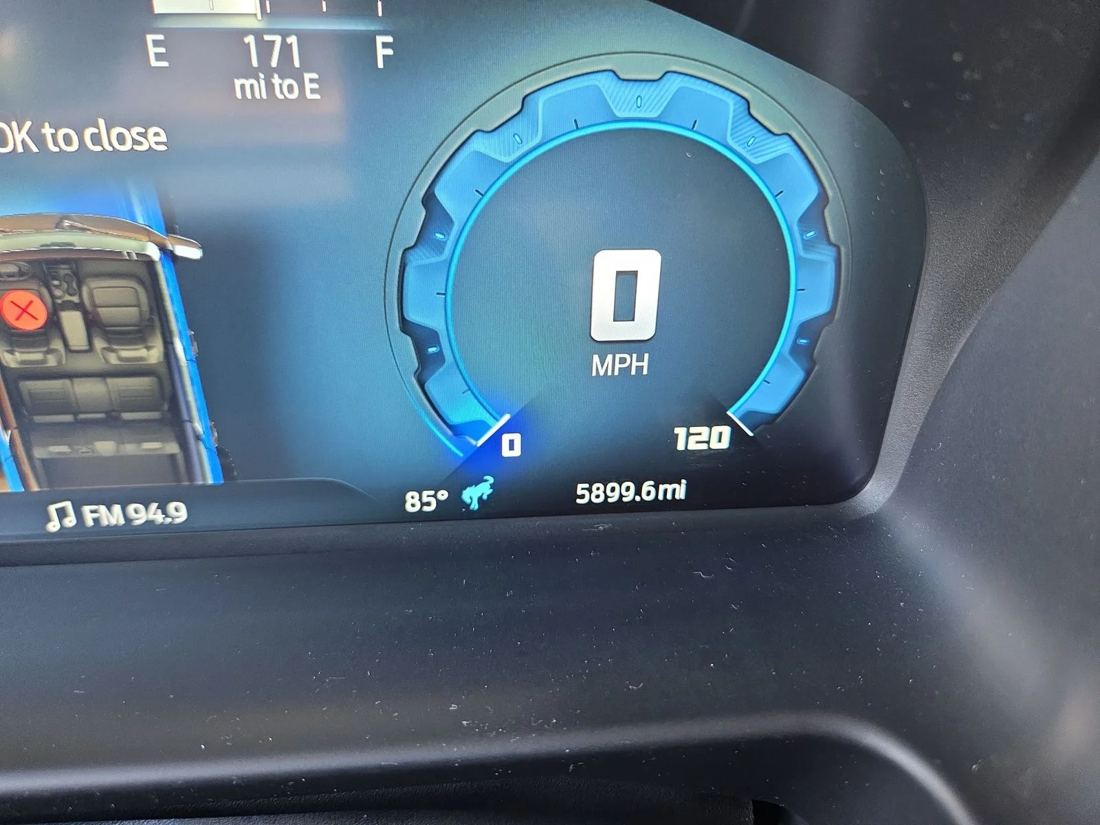 Used 2025 Azure Gray Metallic Ford Base image 17