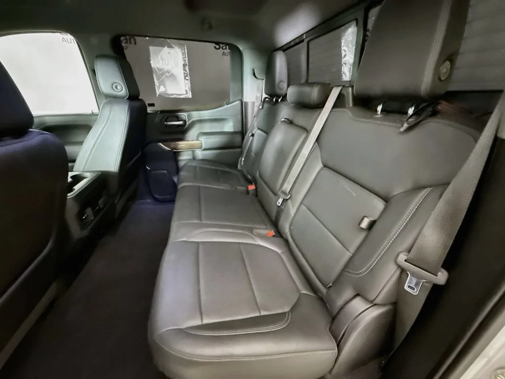 Used 2019 SILVER ICE METALLIC Chevrolet LT Trail Boss image 25