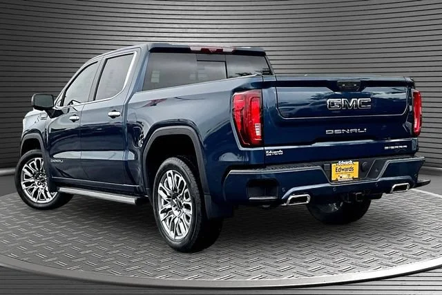 Used 2023 Pacific Blue Metallic GMC Denali Ultimate image 4