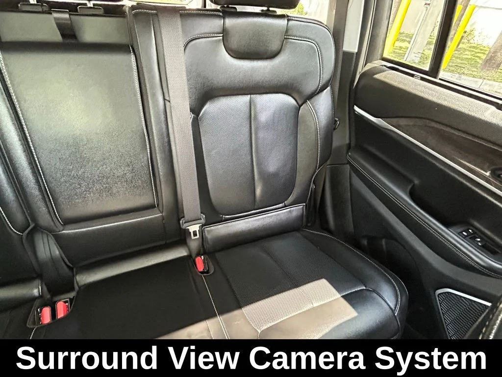 Used 2023 Silver Jeep 4xe image 14