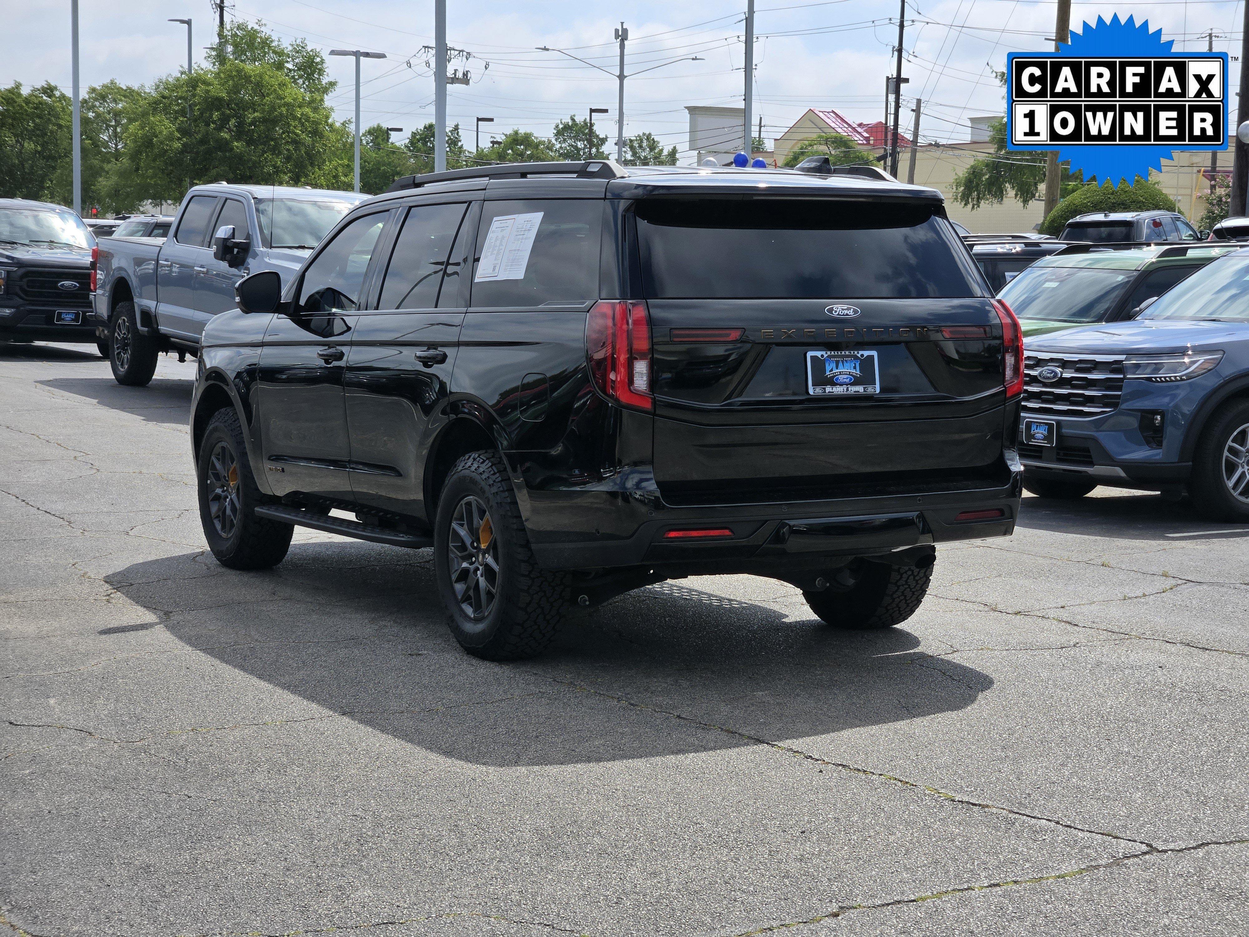 Certified Used 2025 Black Metallic Ford Tremor image 5
