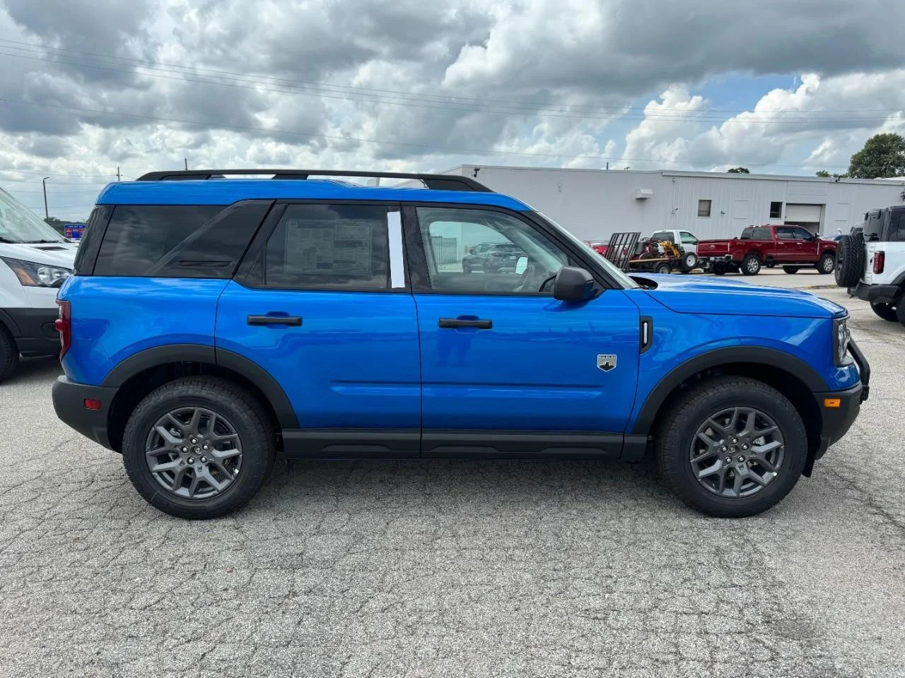 New 2025 Velocity Blue Metallic Ford Big Bend® image 2