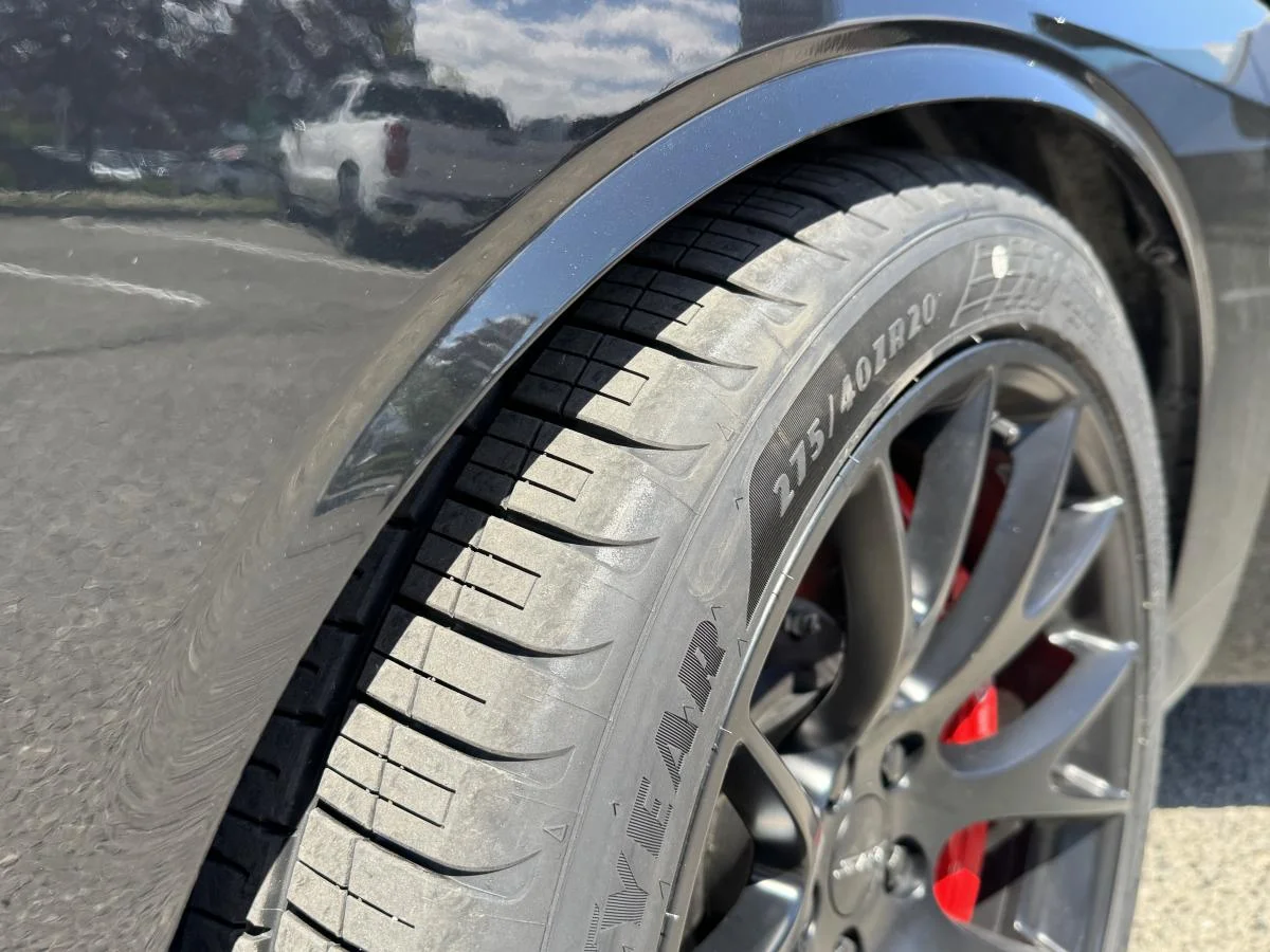 Used 2015 Black Dodge Srt Hellcat image 18
