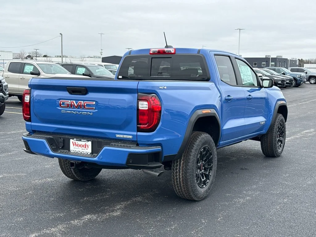 New 2026 Rapids Metallic GMC Elevation image 9
