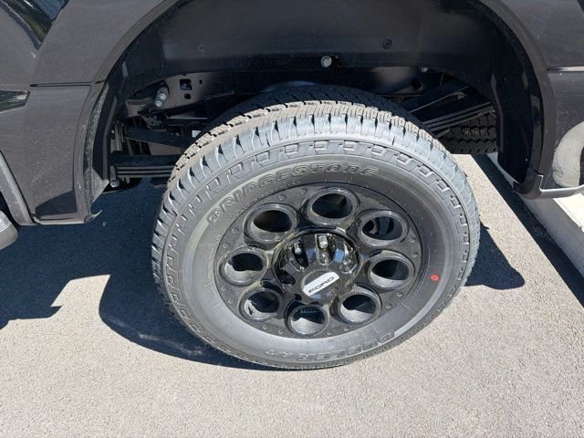 New 2026 Agate Black Metallic Ford F-350® Lariat® image 6