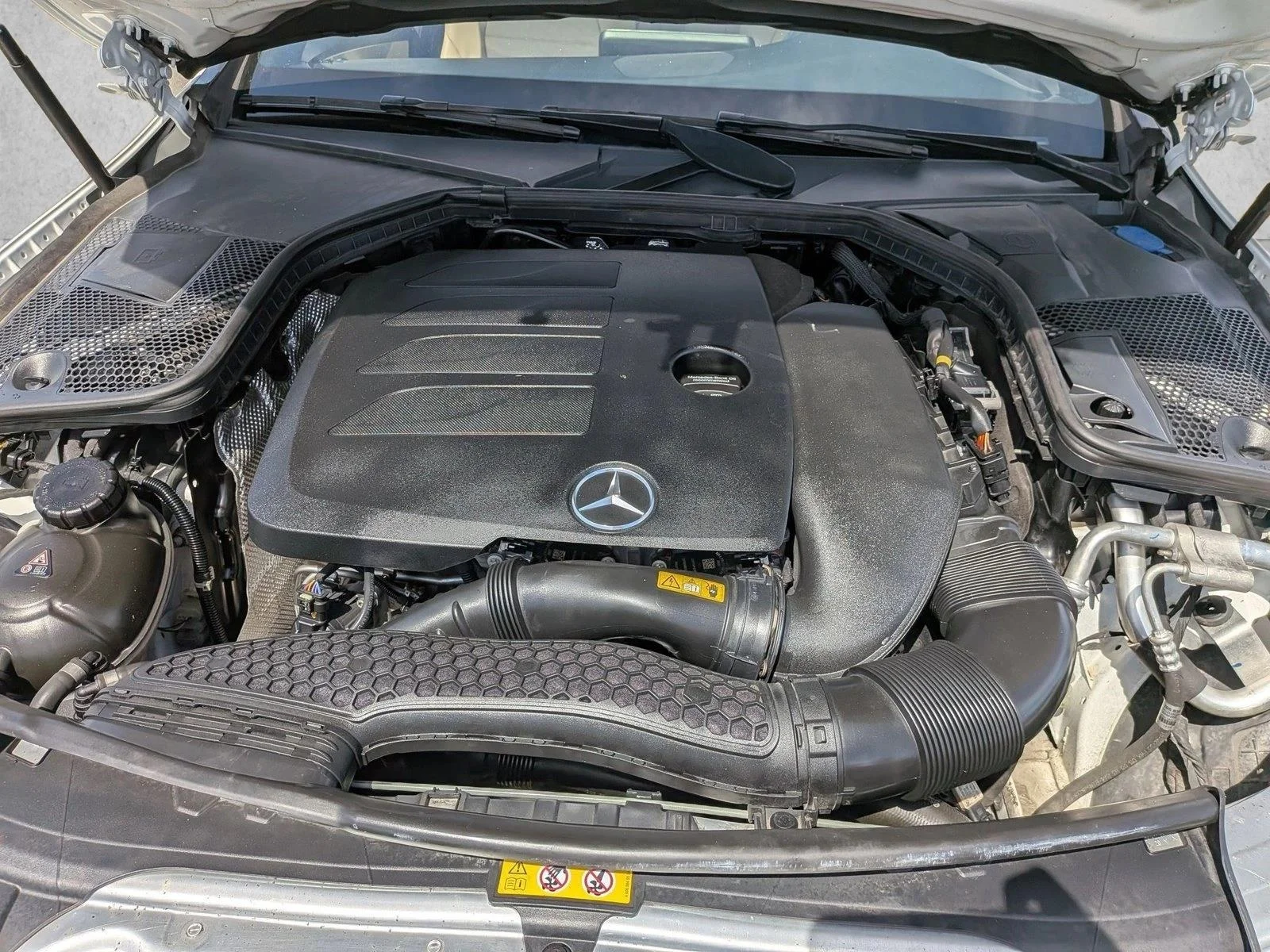 Used 2021 Polar White Mercedes-Benz C 300 image 23